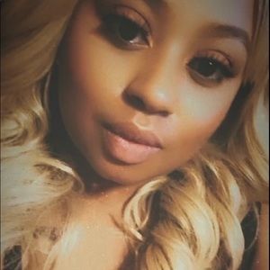 Meet your Posher, Toneshia